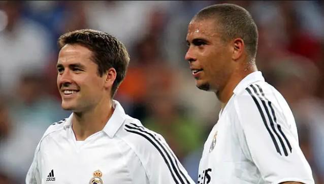 缺席确实对 缺席确实对