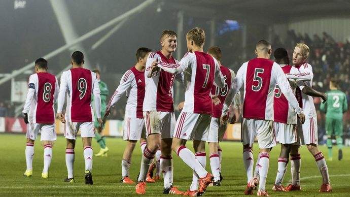 对他来说 对他来说